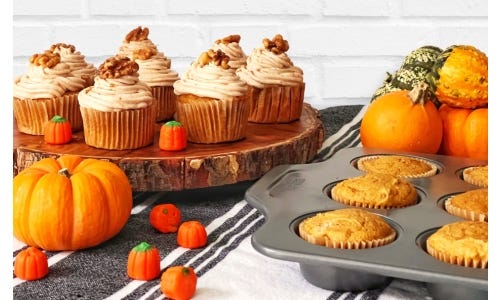 Pumpkin Cupcakes with Cinnamon Cream Cheese Frosting